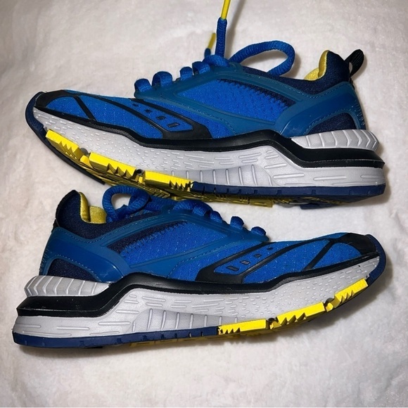 Boys Skechers Hyperjolt Size 11.5 Gently Preloved EC - Picture 4 of 7